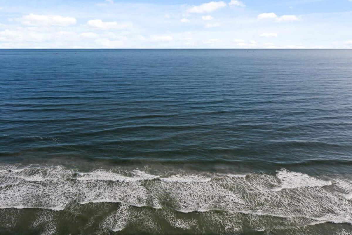 3 Beachfront Apts With 12br 6ba In Ac Holiday home Atlantic City